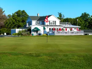 Quit Qui Oc Golf Club & Restaurant