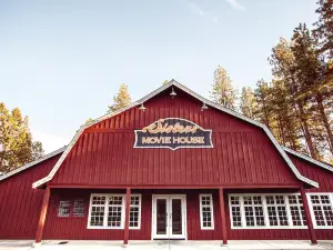 Sisters Movie House & Café
