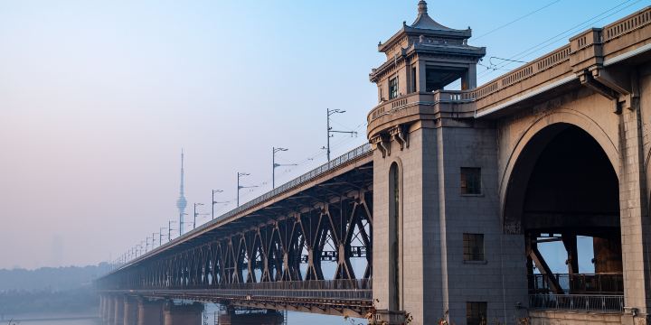 Wuhan Yangtze River Bridge