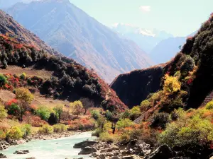 Popular Fall Viewing Attractions in Nujiang