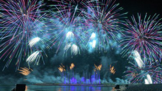 沖縄かなさ花火