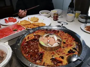 奉献火锅北门店