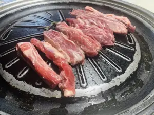 萊真牛烤肉(汶上店)