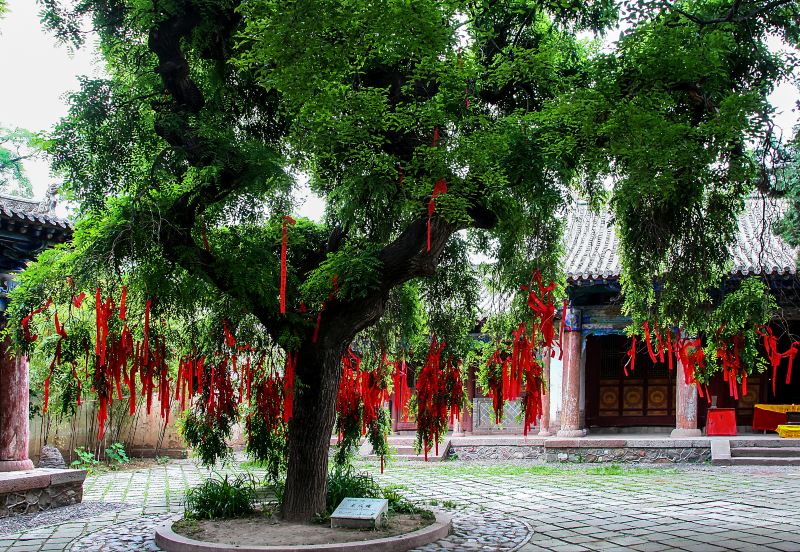 난궈 사원