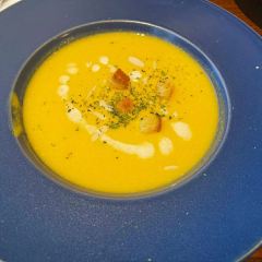 Louis Family Restaurant User Photo