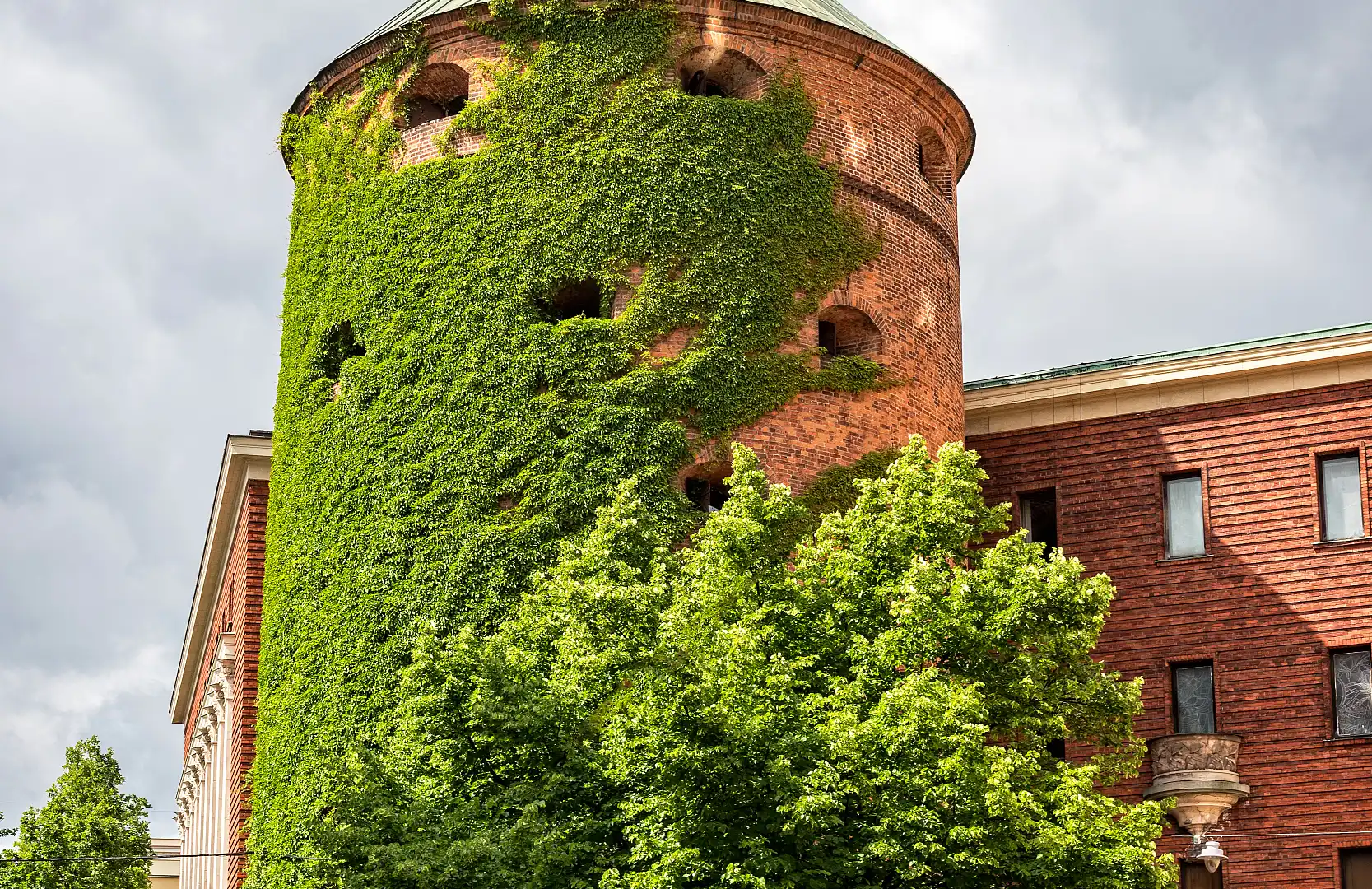 Các khách sạn gần Powder Tower