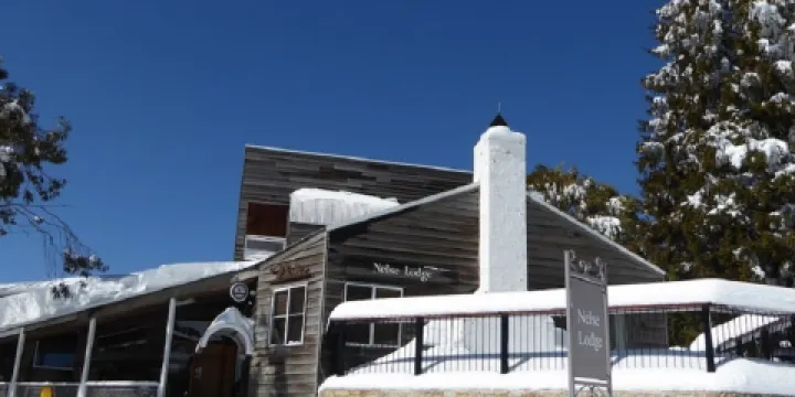 Nelse Lodge