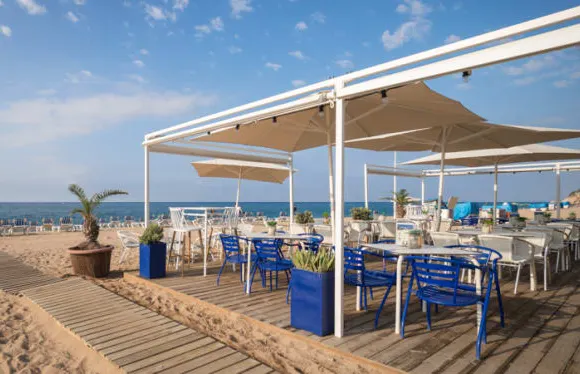 Blue Bar Beach Club by htopgroup