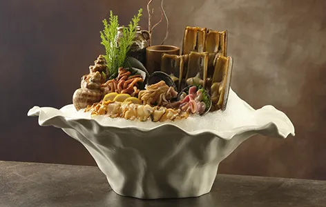 Pine Cottage Wagyu Seafood Hot Pot