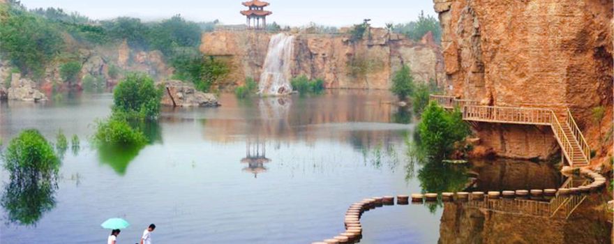 Yangshan Ancient Town Military Tourism Area