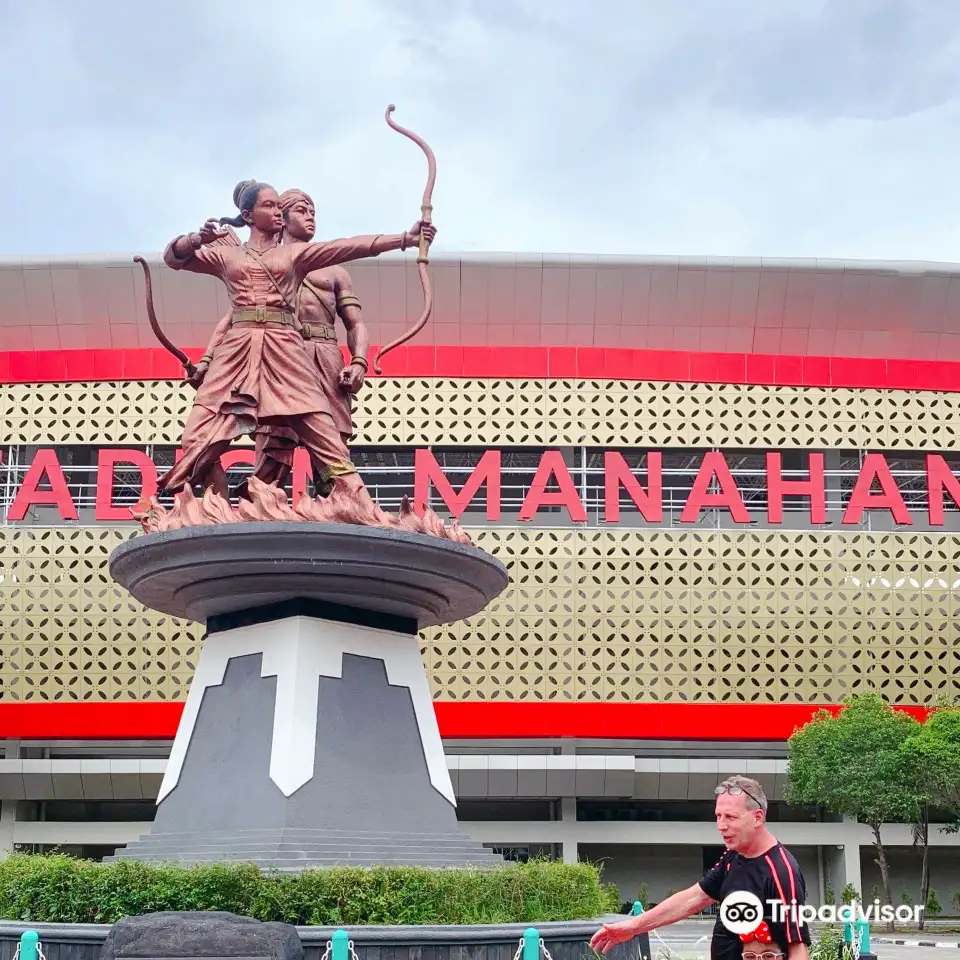 2_Stadion Manahan