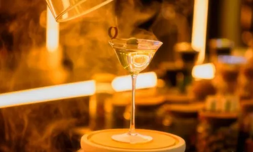 梦境托管所·国潮酒馆(小西湖店)