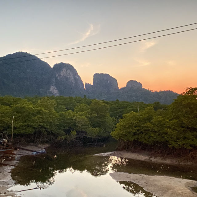 sunset บนเกาะพีพี