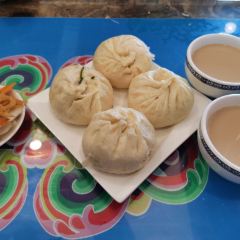 蒙古包子大王(宝力根路总店) 여행 사진