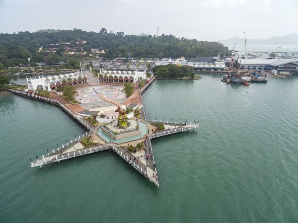 Algiers to Langkawi flight