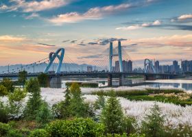 Hotel in zona Shaanxi University of Technology