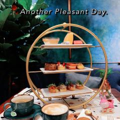 Shadow of Candle User Photo