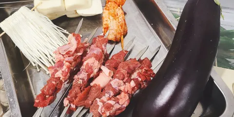 燒烤客棧碳烤羊腿（紅葉店）