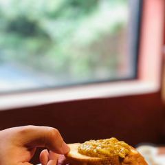 Petite Soo Chow User Photo