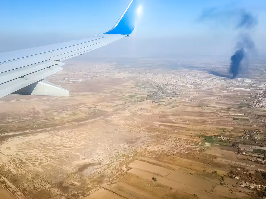Flüge ${{cityDName}} Salmiya