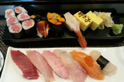 Rishi Sushi Kitchen & Bar