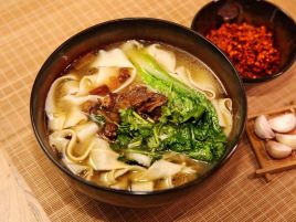 新兴面条铺