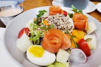 半城輕餐(佳兆業店)