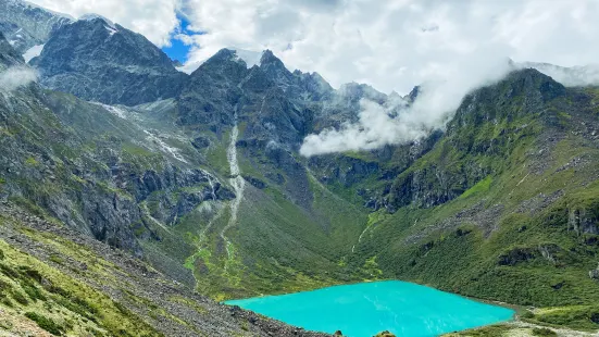 Baihaizi Lake