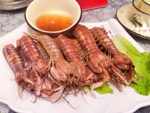 样样红海鲜酒店(长江路店)