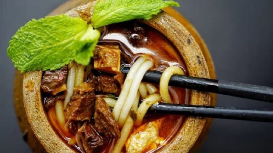 YUN PING FENG WEI YUAN