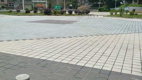 Xinhuilongzhen Culture Square