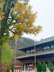 Baiguo Temple