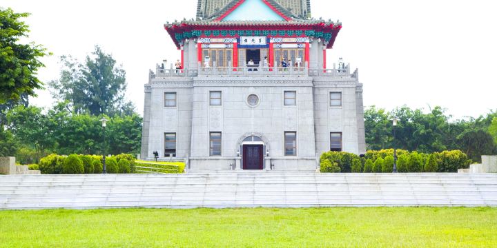 Juguang Tower