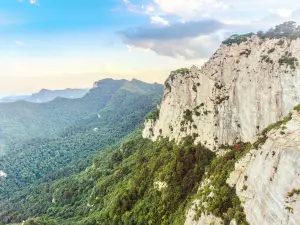 Daluhua Yunyansi Scenic Area
