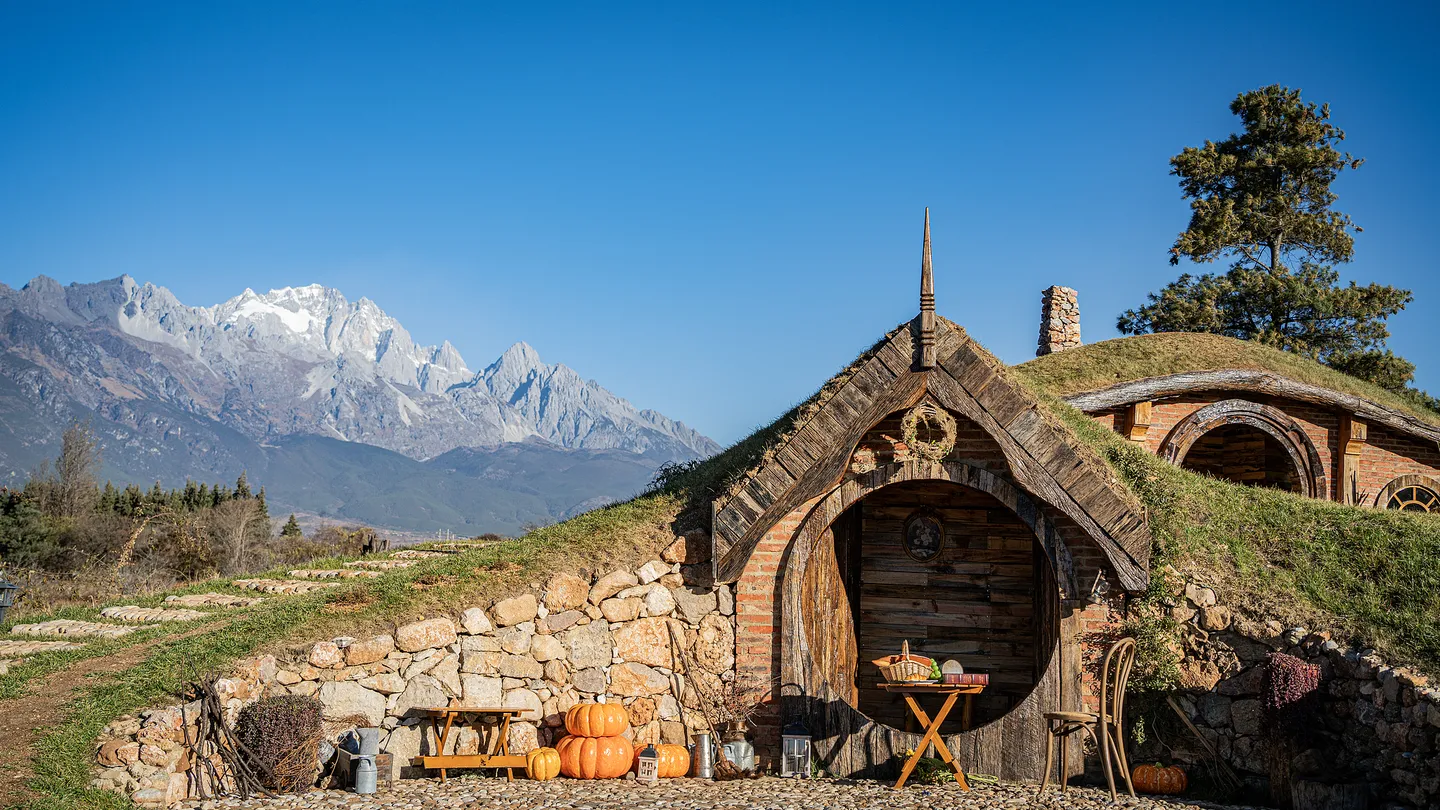 1_Tinghua Valley - Lijiang Flowers Garden