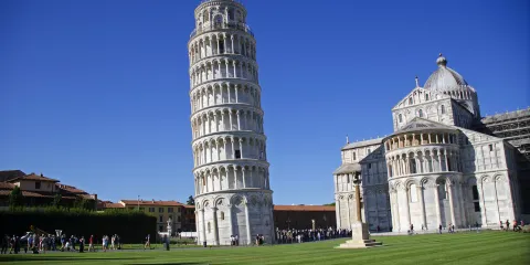比薩斜塔