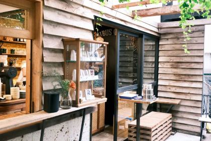 ONIBUS COFFEE NAKAMEGURO