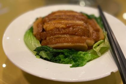 经律论国际酒店梵华阁餐厅
