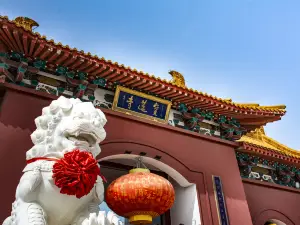 Baolian Temple