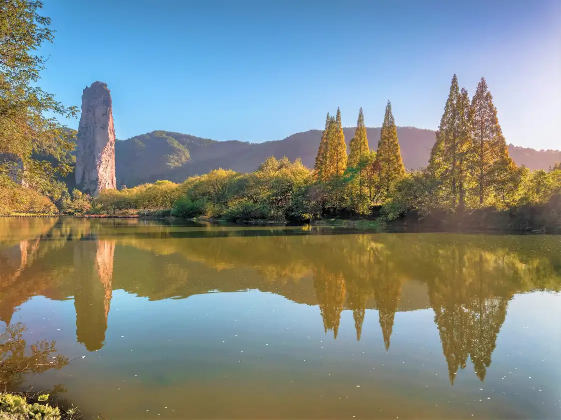 Hotels near Zhutan Mountain