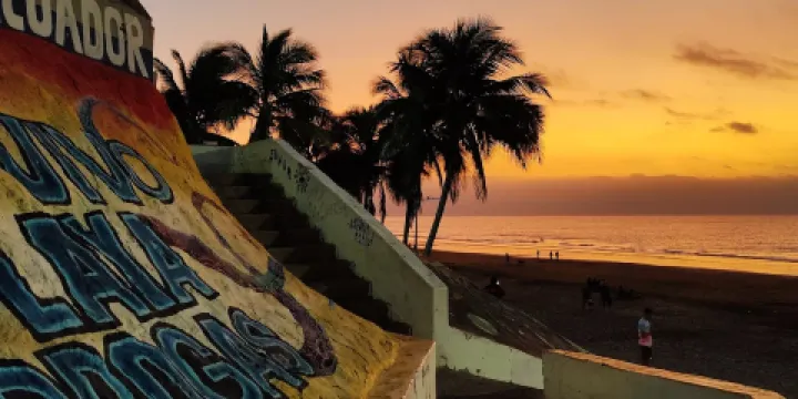 Malecon Escenico Murcielago