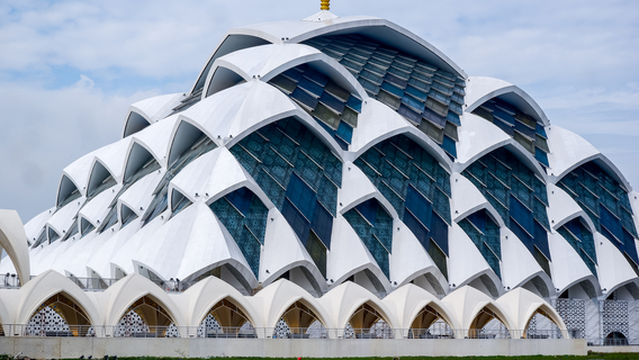 Masjid Raya AL-Jabbar