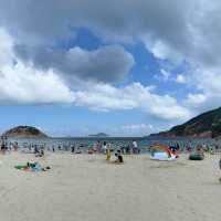 夏天當然要去沙灘玩水啦
