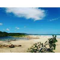 Trianggulasi Beach