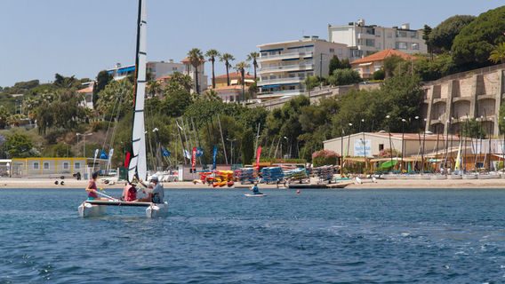 Yacht Club De Toulon