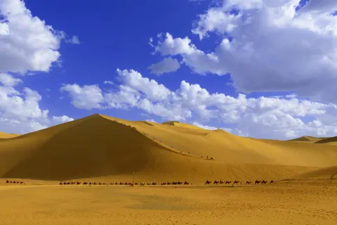 鳴沙山