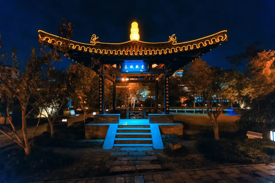 5_Dongguan Street