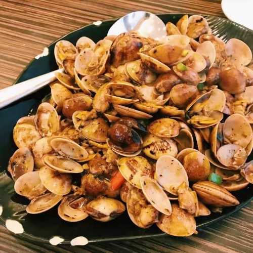 Somboon Seafood