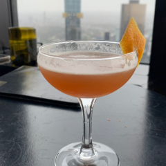 Lui Bar User Photo