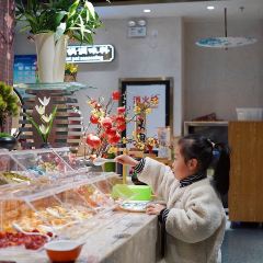 淡尾·海鲜自助概念餐厅 User Photo